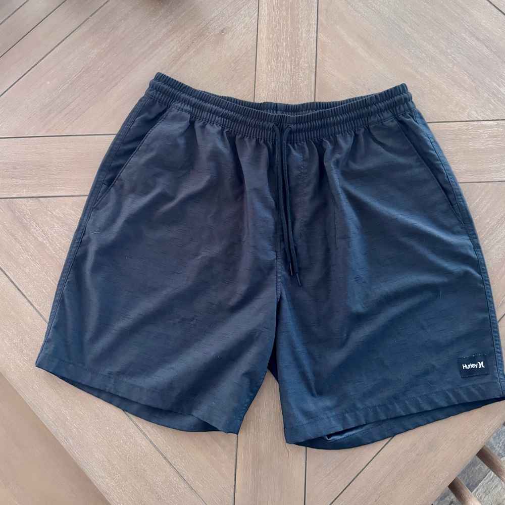 Hurley x Nike Charcoal and Black Heathered Shorts - Men’s XL - Picture 2 of 10
